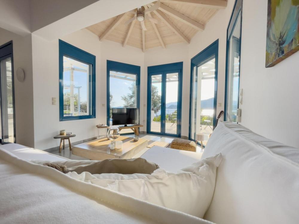 Zidanos Luxurious Sea Front Villa Marandokhórion 外观 照片